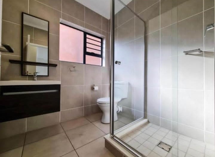 To Let 3 Bedroom Property for Rent in Olivedale Gauteng