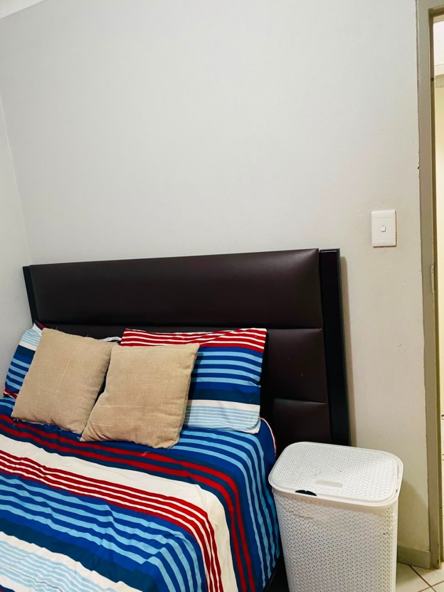  Bedroom Property for Sale in Lotus Gardens Gauteng