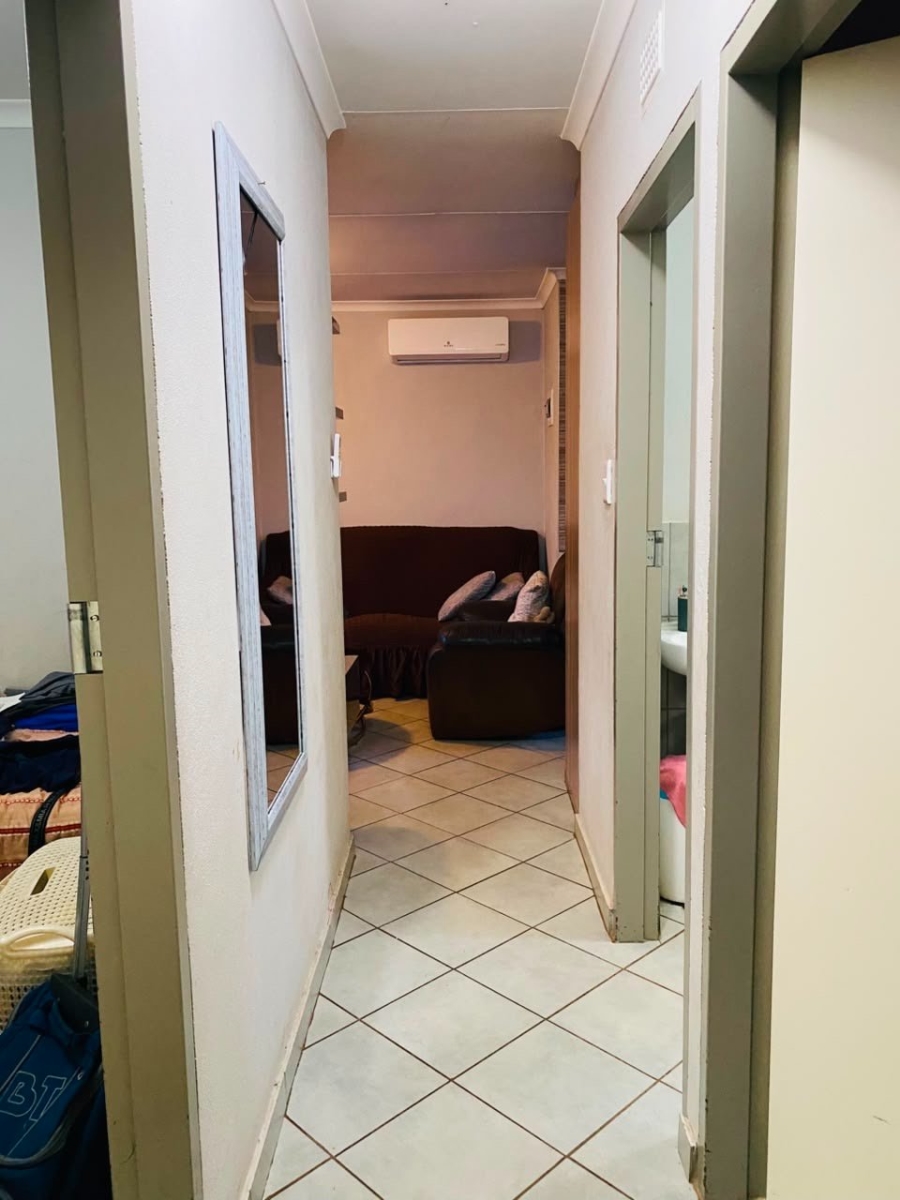  Bedroom Property for Sale in Lotus Gardens Gauteng