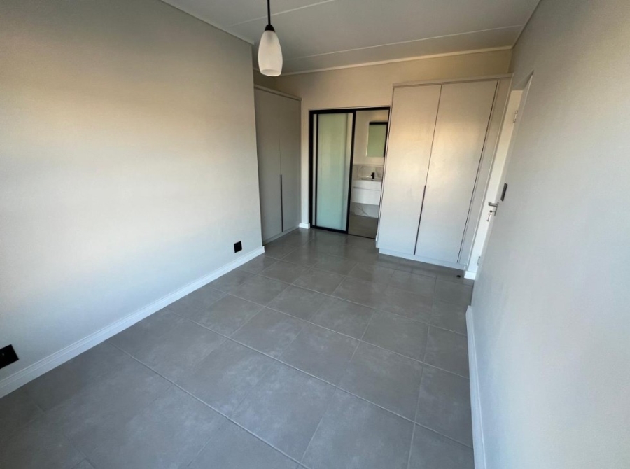 To Let 1 Bedroom Property for Rent in Waterfall Gauteng