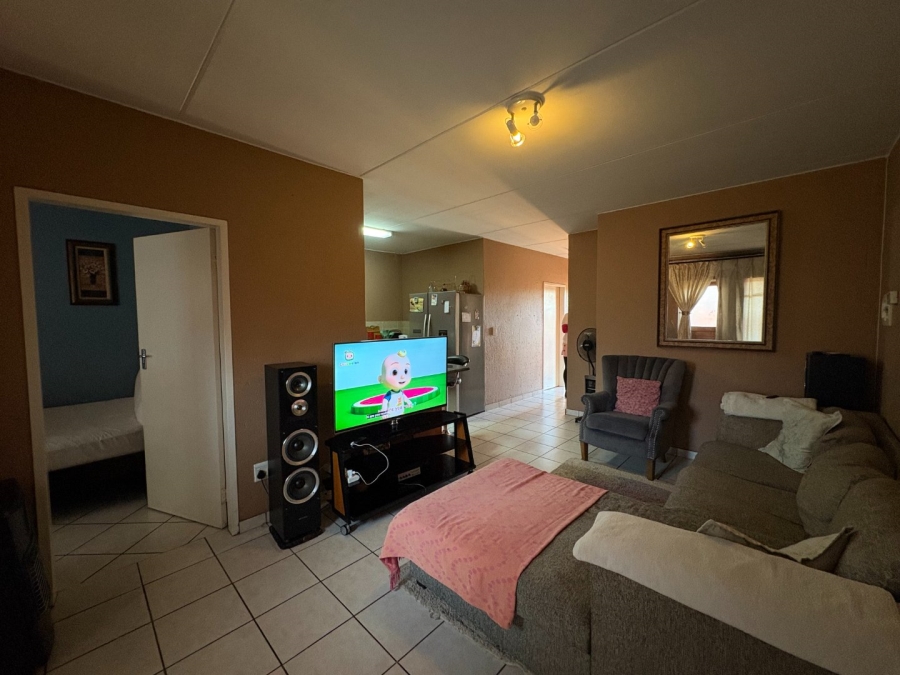 2 Bedroom Property for Sale in Comet Gauteng