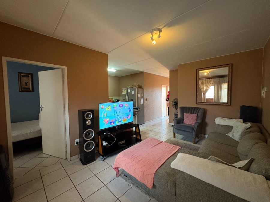 2 Bedroom Property for Sale in Comet Gauteng