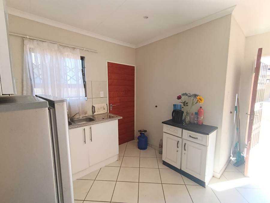 3 Bedroom Property for Sale in Protea Glen Gauteng