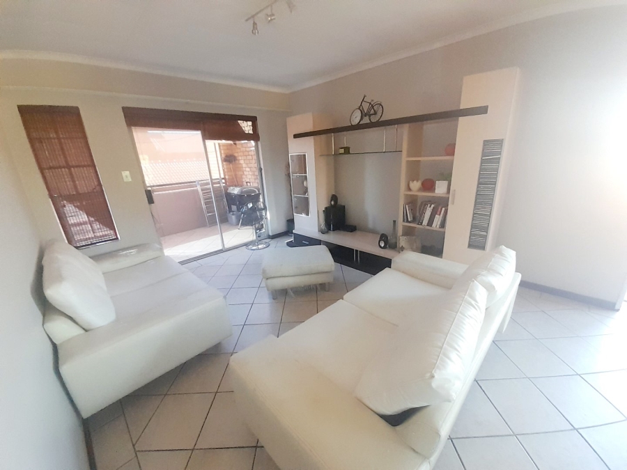 2 Bedroom Property for Sale in Eco Park Gauteng