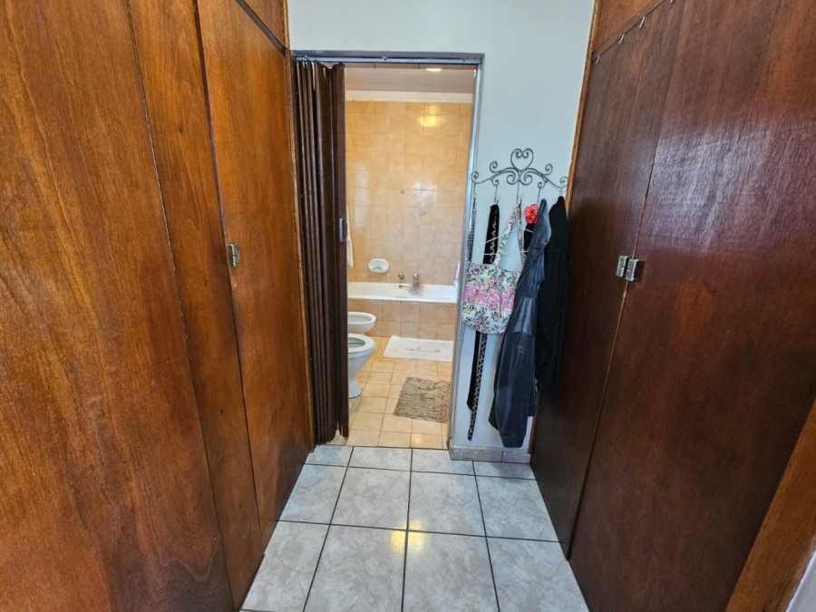 3 Bedroom Property for Sale in Dunnottar Gauteng