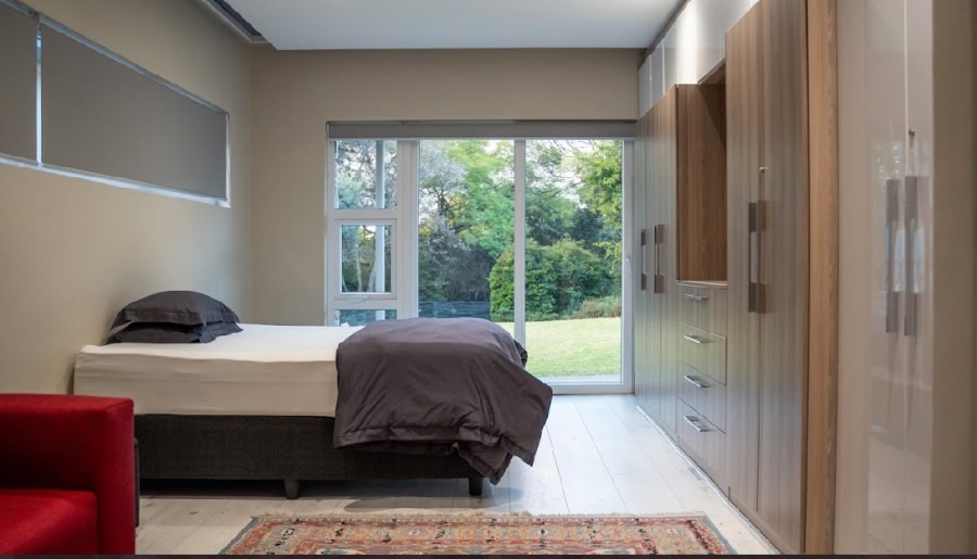 9 Bedroom Property for Sale in Hurlingham Gauteng