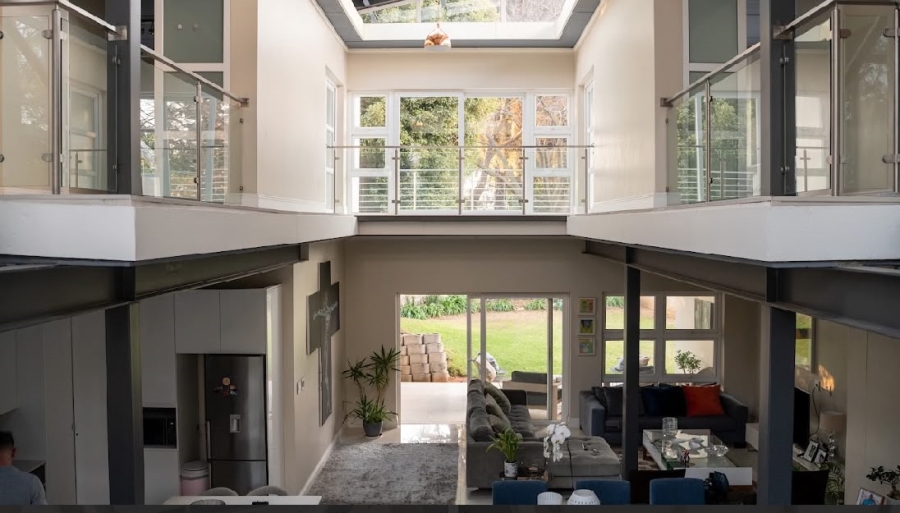 9 Bedroom Property for Sale in Hurlingham Gauteng