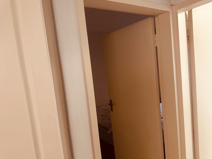 To Let 2 Bedroom Property for Rent in Eltonhill Gauteng