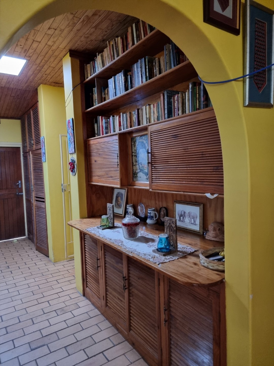 4 Bedroom Property for Sale in Meyerspark Gauteng