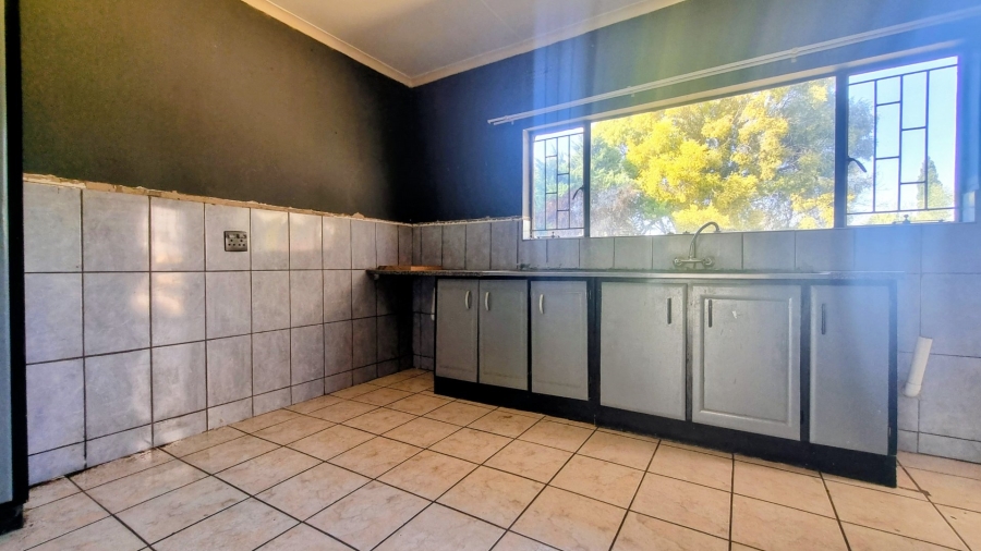 3 Bedroom Property for Sale in Falcon Ridge Gauteng