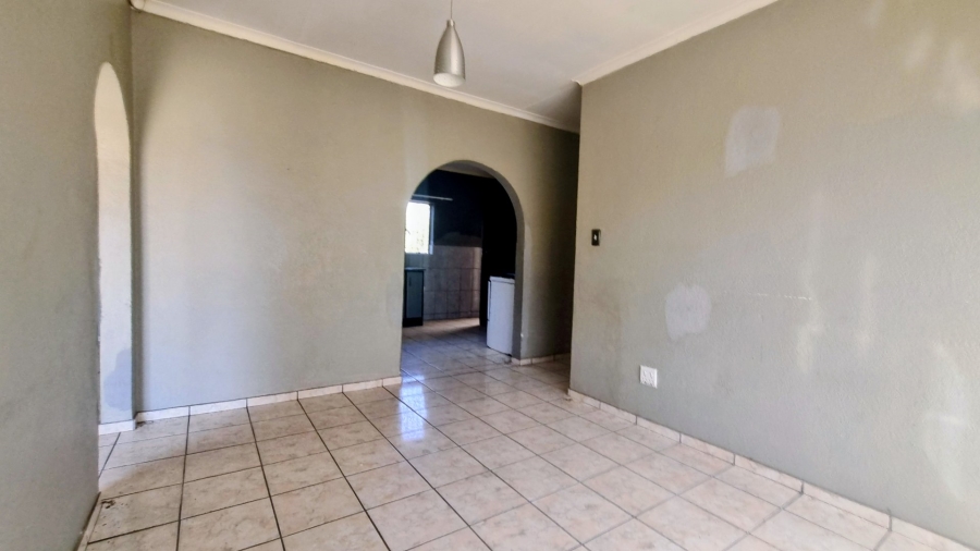 3 Bedroom Property for Sale in Falcon Ridge Gauteng