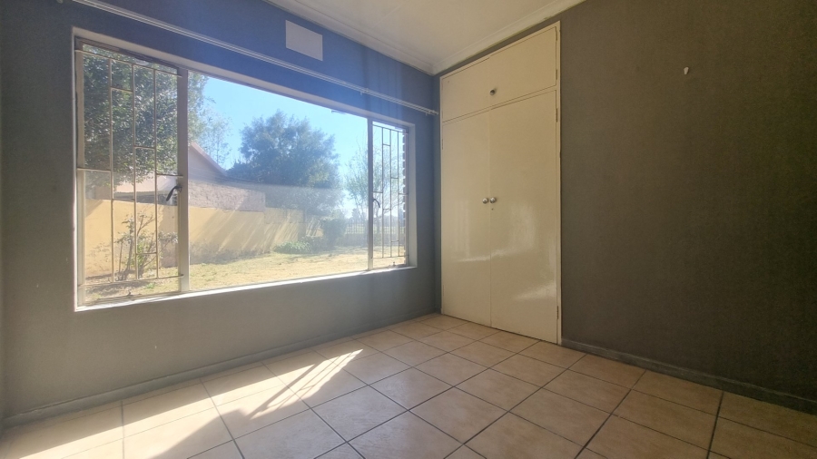 3 Bedroom Property for Sale in Falcon Ridge Gauteng