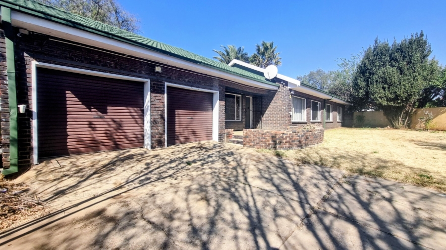 3 Bedroom Property for Sale in Falcon Ridge Gauteng