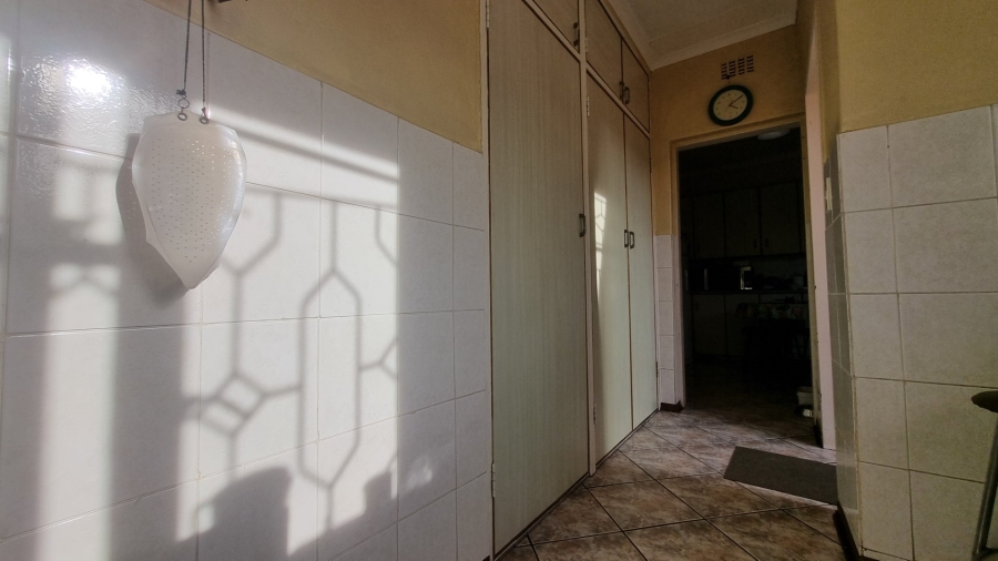 3 Bedroom Property for Sale in Sonland Park Gauteng
