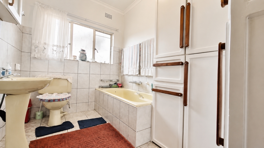 3 Bedroom Property for Sale in Sonland Park Gauteng