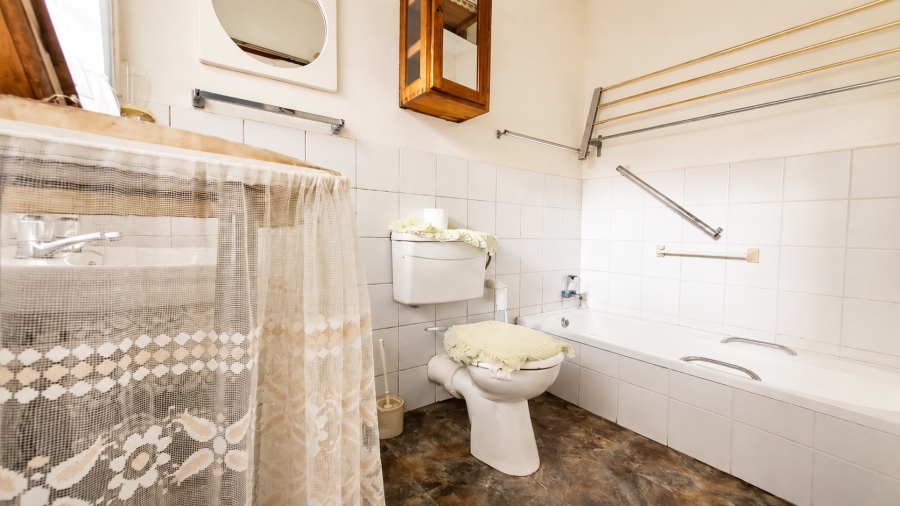 3 Bedroom Property for Sale in Sonland Park Gauteng