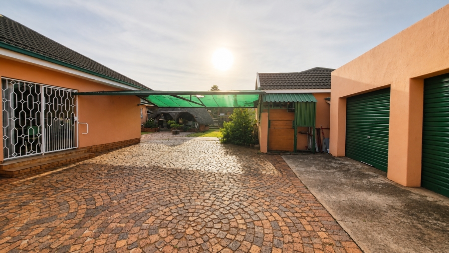 3 Bedroom Property for Sale in Sonland Park Gauteng