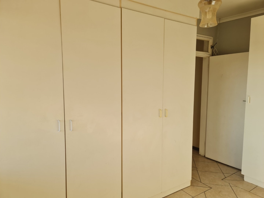 2 Bedroom Property for Sale in Edleen Gauteng