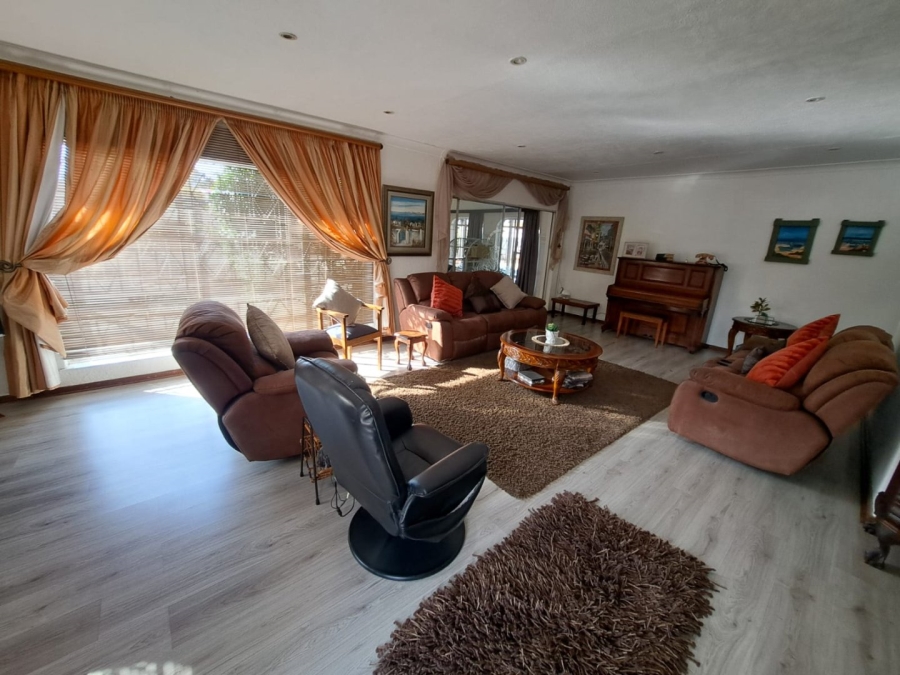 4 Bedroom Property for Sale in Visagie Park Gauteng