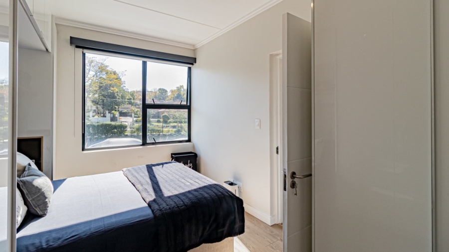 1 Bedroom Property for Sale in Sandringham Gauteng