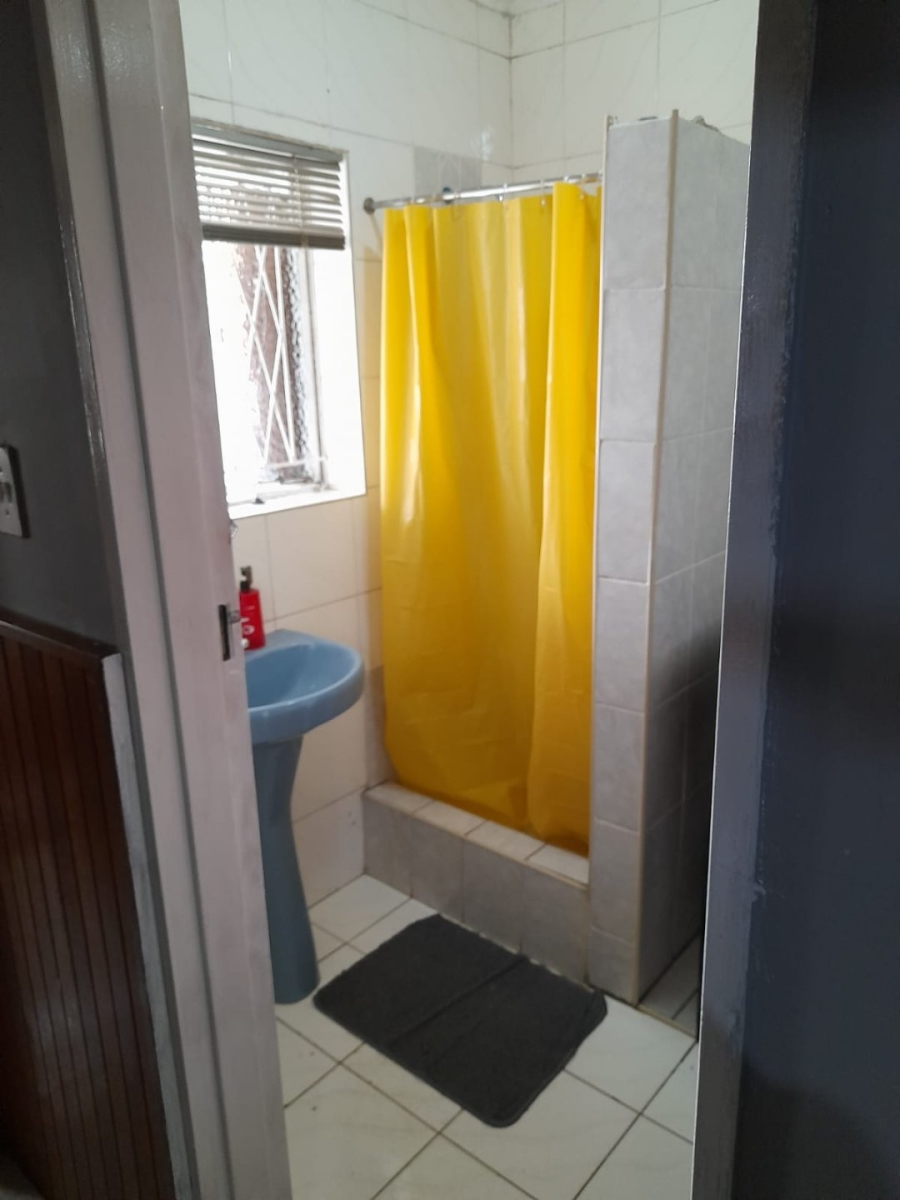 15 Bedroom Property for Sale in Westdene Gauteng