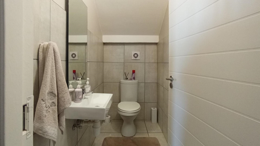 2 Bedroom Property for Sale in Montana Park Gauteng