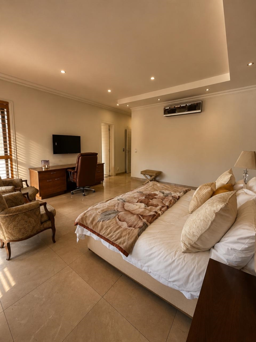6 Bedroom Property for Sale in Atholl Gauteng