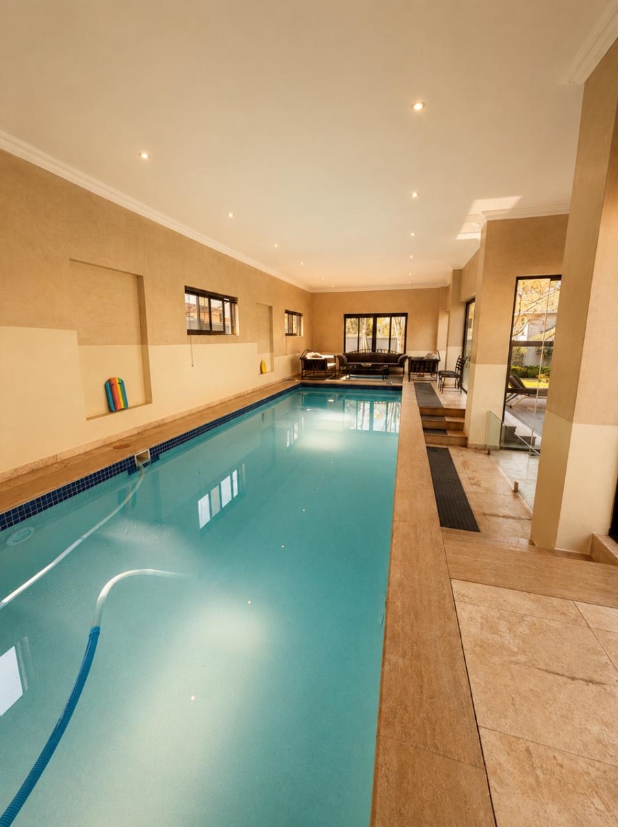 6 Bedroom Property for Sale in Atholl Gauteng