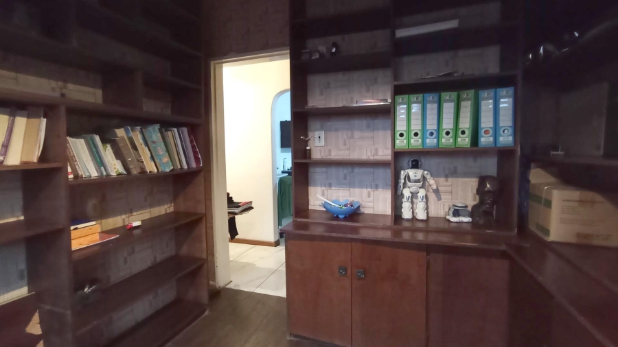 4 Bedroom Property for Sale in Sinoville Gauteng
