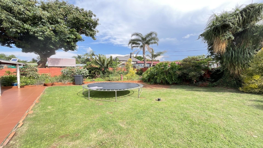4 Bedroom Property for Sale in Sinoville Gauteng