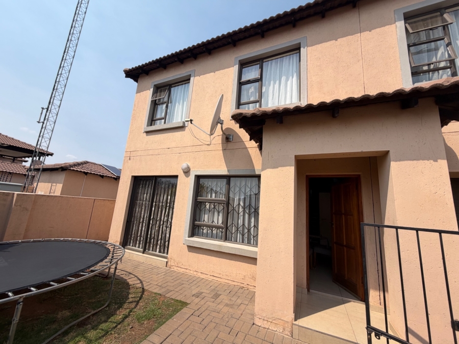 3 Bedroom Property for Sale in Montana Gauteng