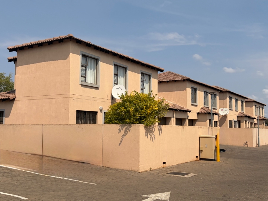 3 Bedroom Property for Sale in Montana Gauteng