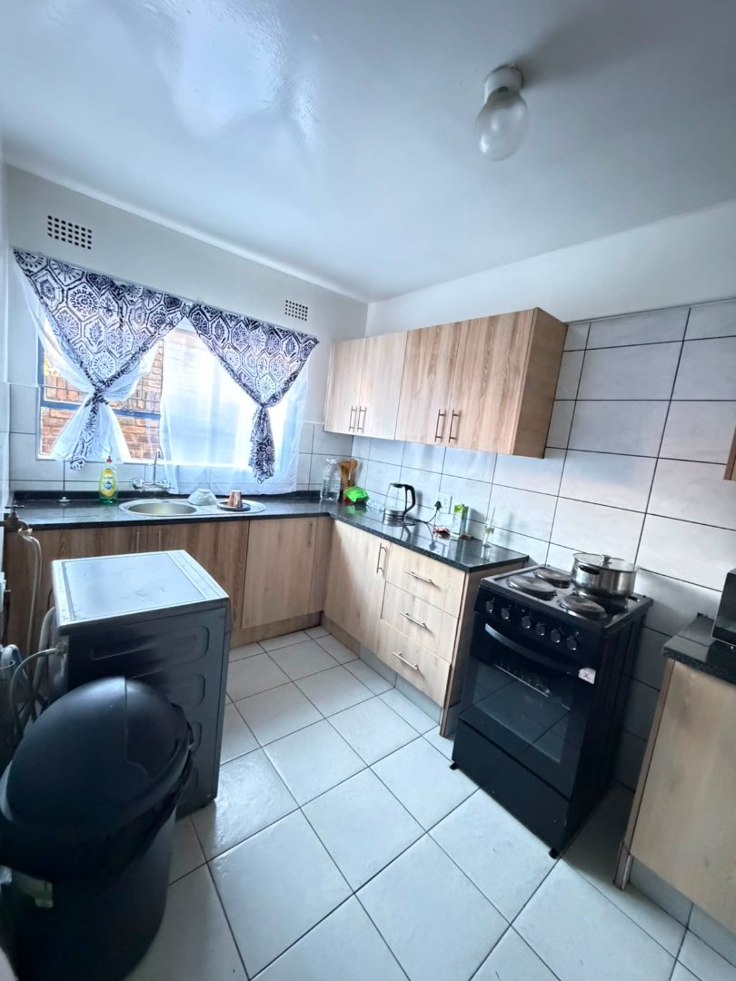To Let 3 Bedroom Property for Rent in Windsor East Gauteng
