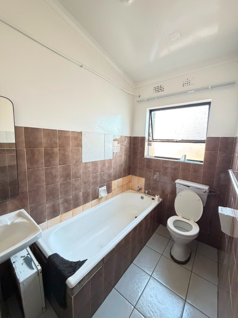 To Let 3 Bedroom Property for Rent in Windsor East Gauteng