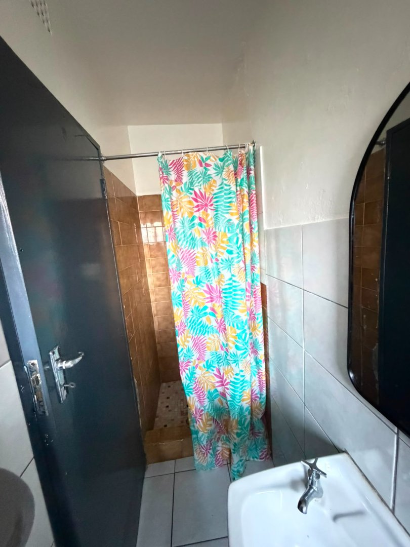 To Let 3 Bedroom Property for Rent in Windsor East Gauteng
