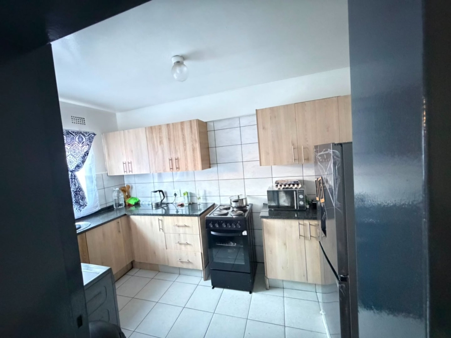 To Let 3 Bedroom Property for Rent in Windsor East Gauteng