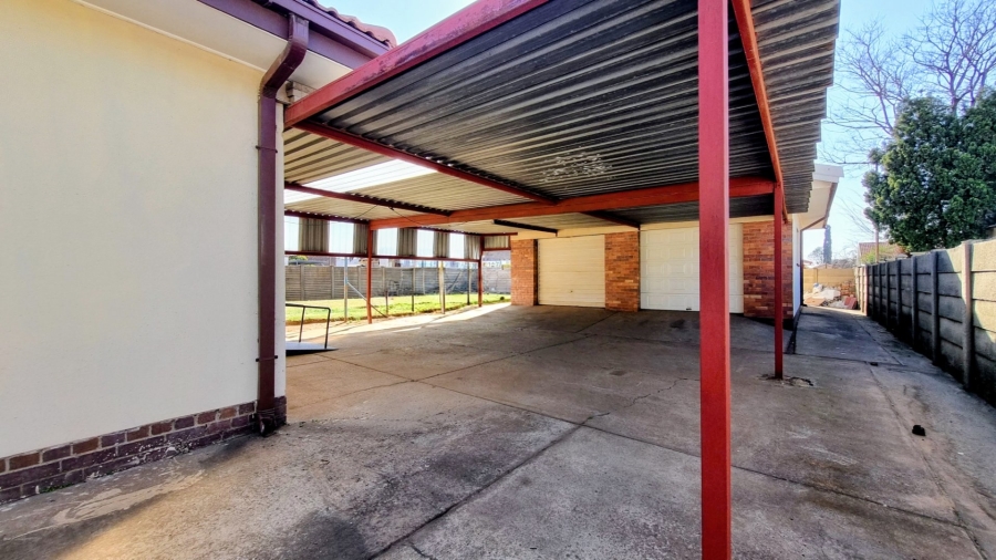 3 Bedroom Property for Sale in Steel Park Gauteng