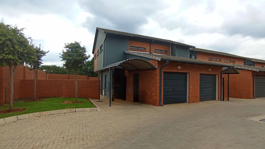 2 Bedroom Property for Sale in Montana Gauteng