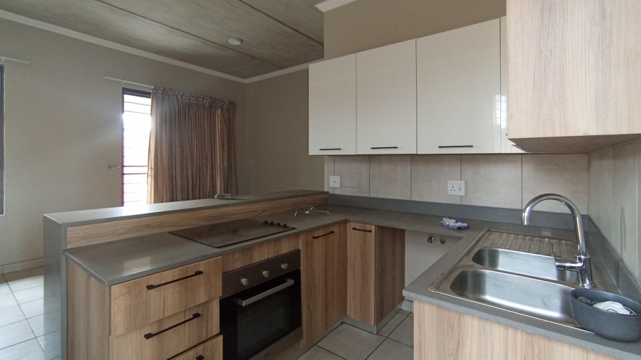 2 Bedroom Property for Sale in Montana Gauteng