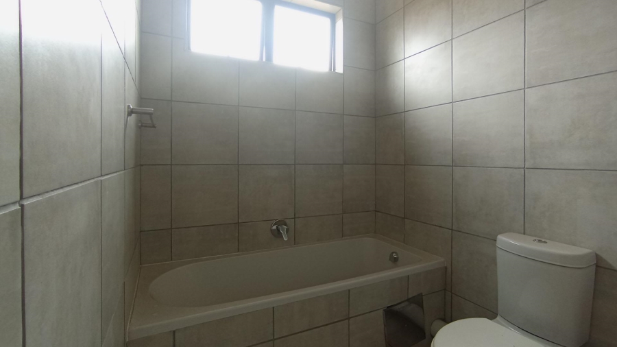 2 Bedroom Property for Sale in Montana Gauteng