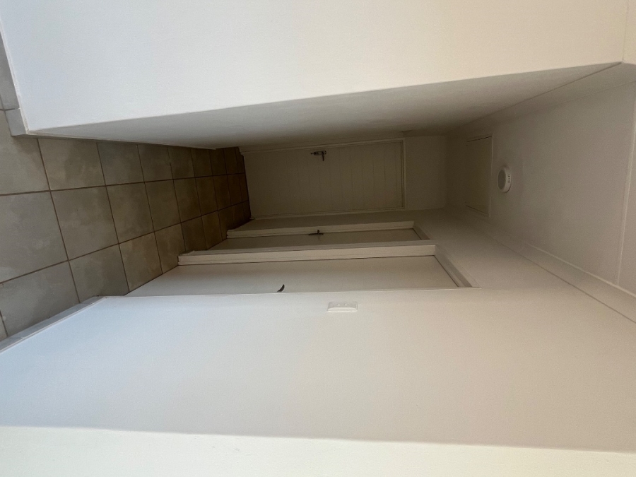 3 Bedroom Property for Sale in Windmill Park Gauteng