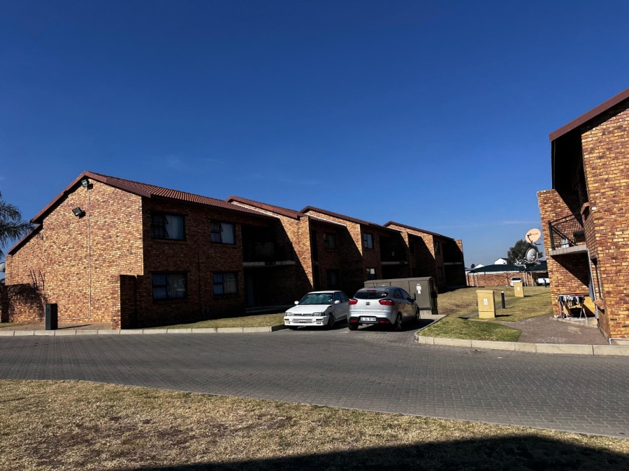 2 Bedroom Property for Sale in Witfield Gauteng