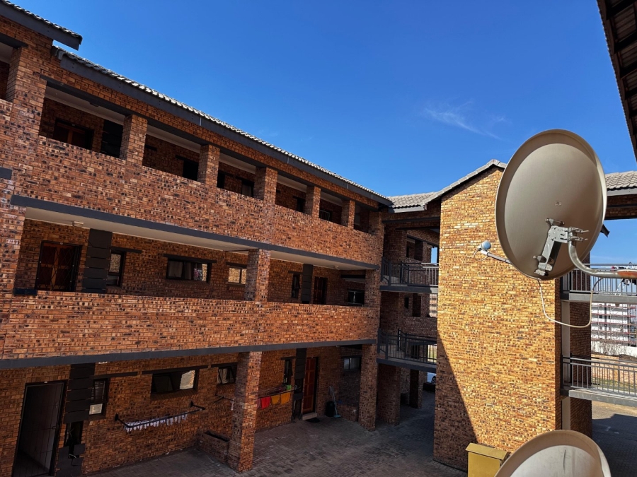 2 Bedroom Property for Sale in Witfield Gauteng