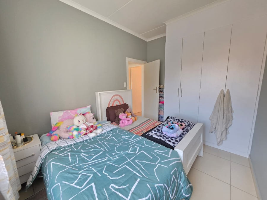 2 Bedroom Property for Sale in Lilianton Gauteng