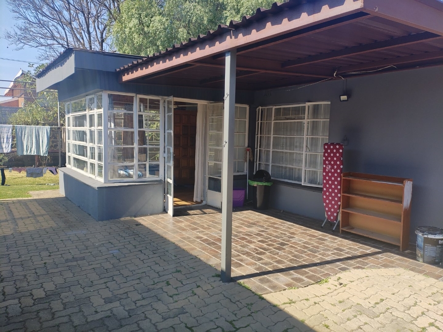 3 Bedroom Property for Sale in Selcourt Gauteng