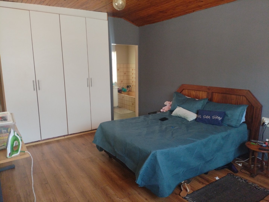 3 Bedroom Property for Sale in Selcourt Gauteng