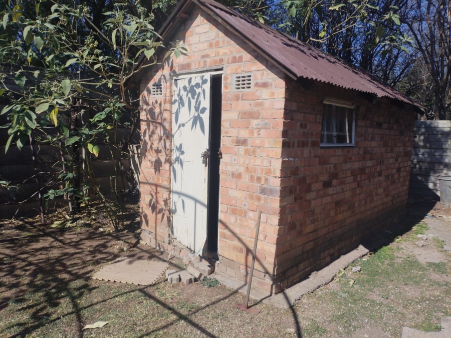 3 Bedroom Property for Sale in Selcourt Gauteng