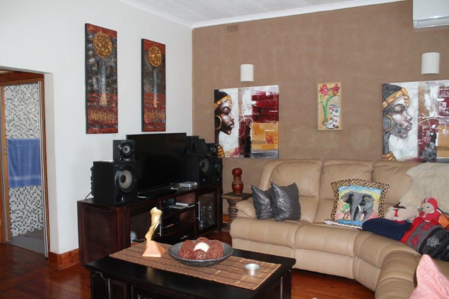4 Bedroom Property for Sale in Kensington Gauteng