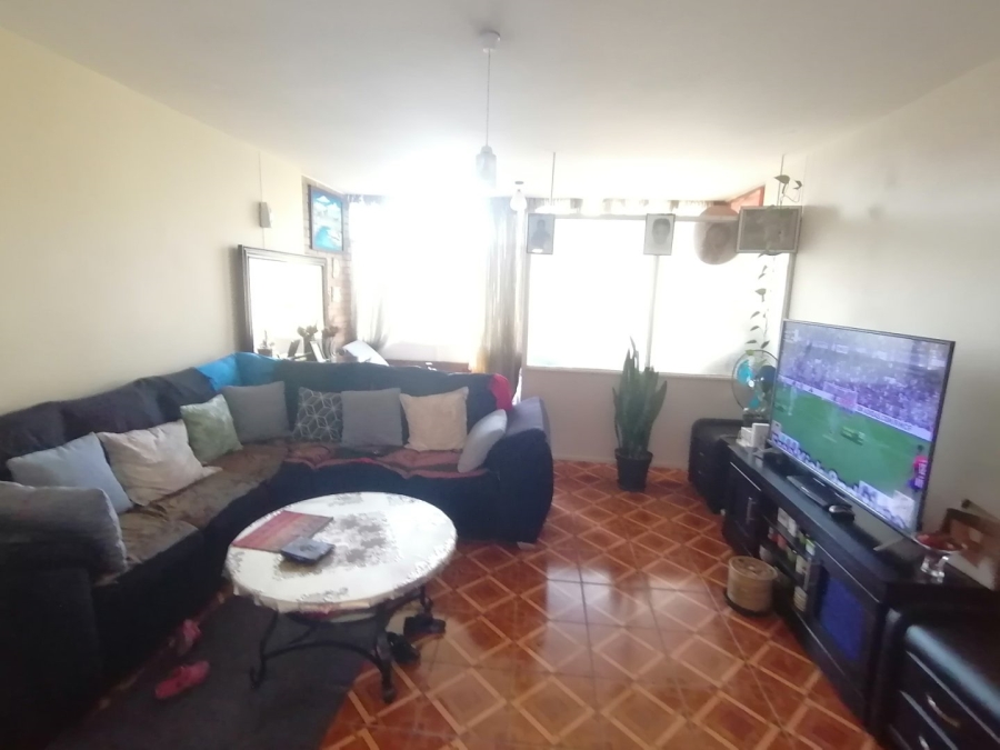 1 Bedroom Property for Sale in Pretoria Gauteng