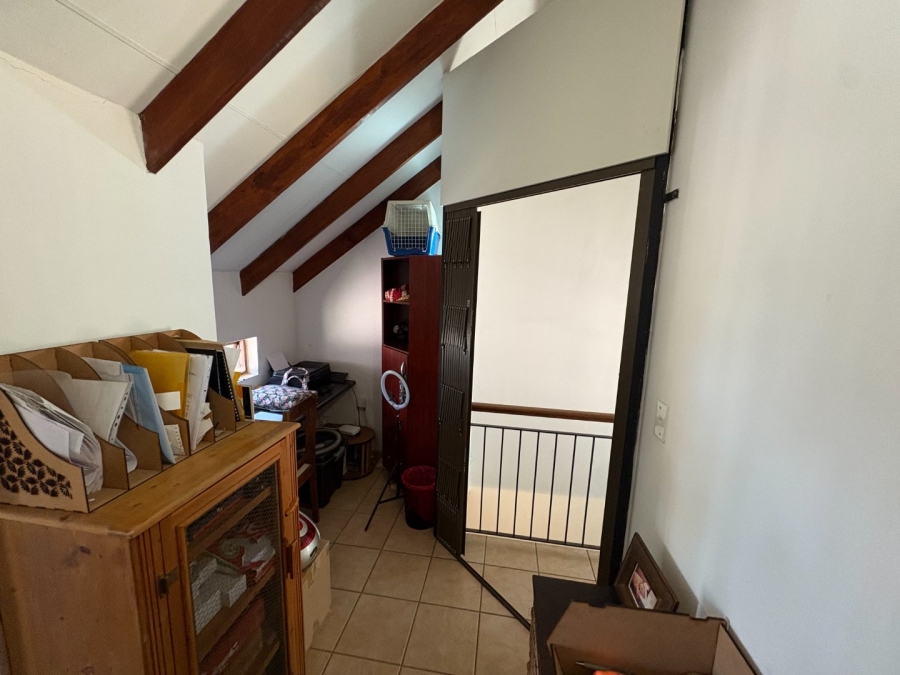 2 Bedroom Property for Sale in Equestria Gauteng